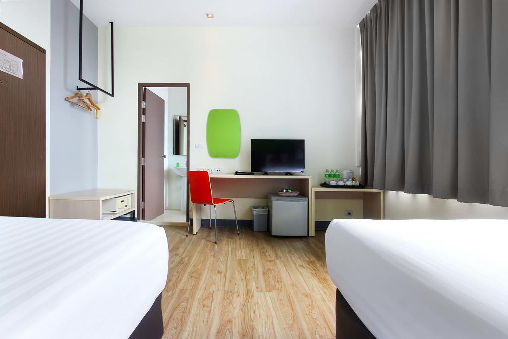 בנגקוק D Varee Xpress Makkasan Hotel מראה חיצוני תמונה