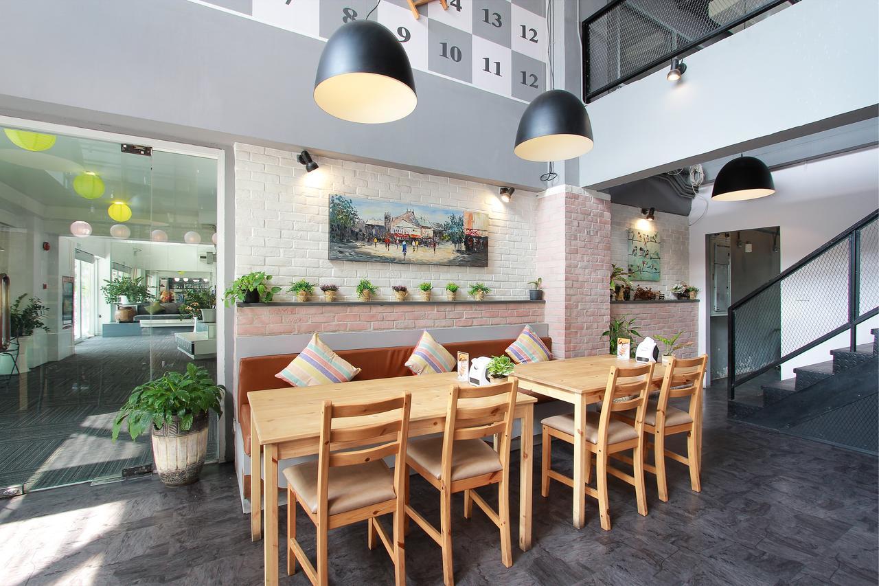 בנגקוק D Varee Xpress Makkasan Hotel מראה חיצוני תמונה