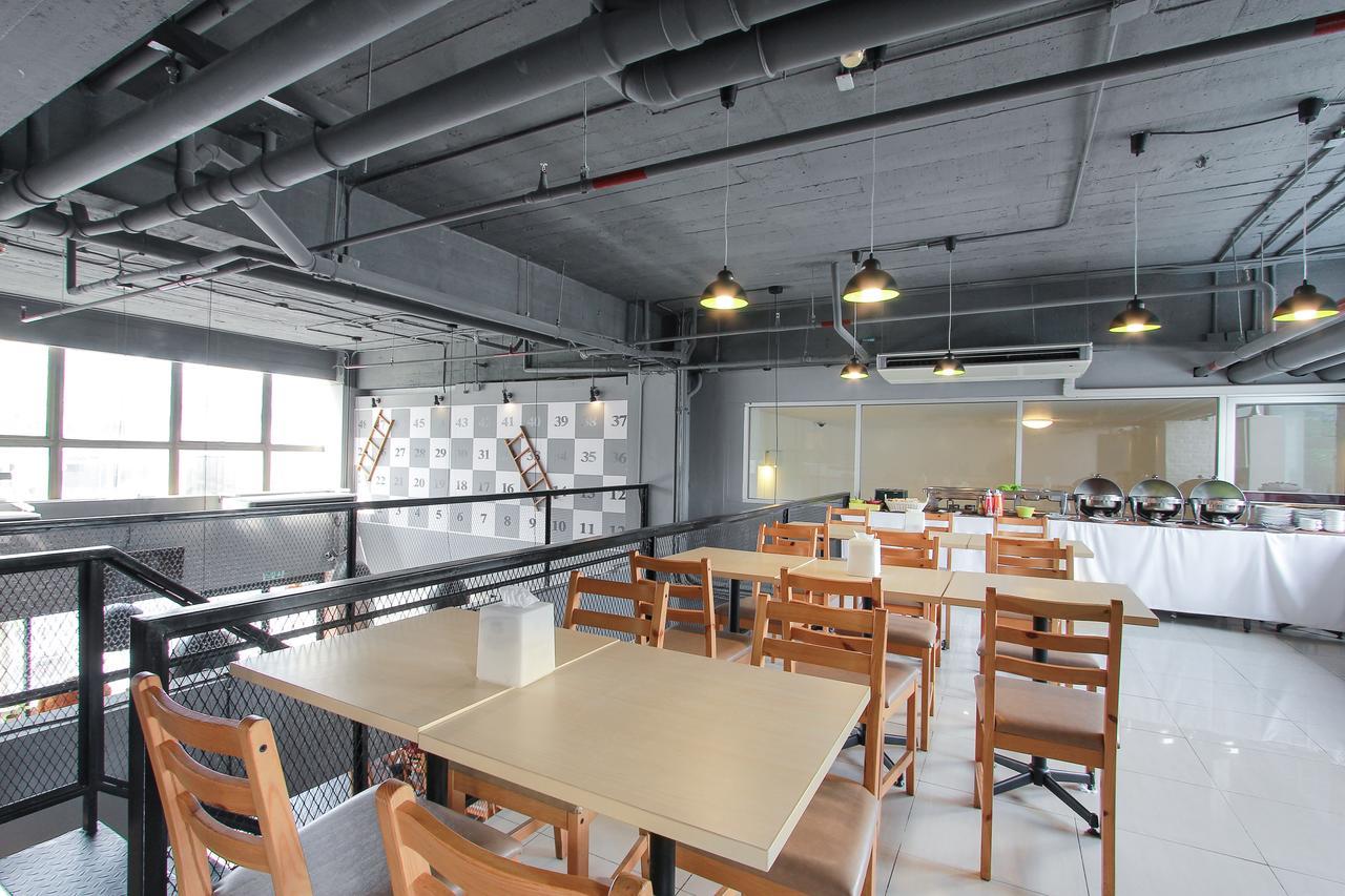 בנגקוק D Varee Xpress Makkasan Hotel מראה חיצוני תמונה